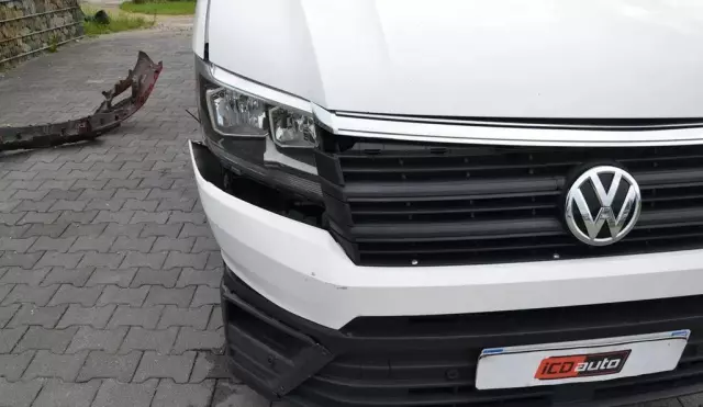 VOLKSWAGEN Crafter 