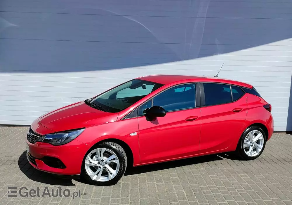 OPEL Astra 1.2 Turbo Elegance