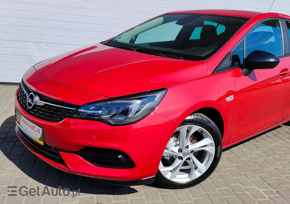 OPEL Astra 1.2 Turbo Elegance