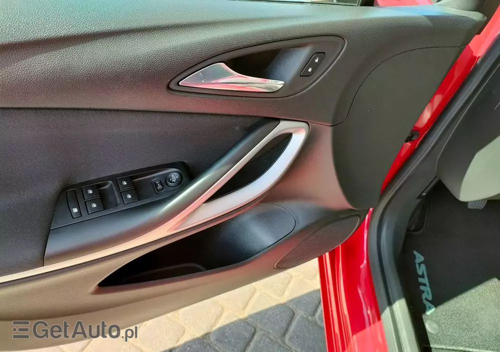 OPEL Astra 1.2 Turbo Elegance