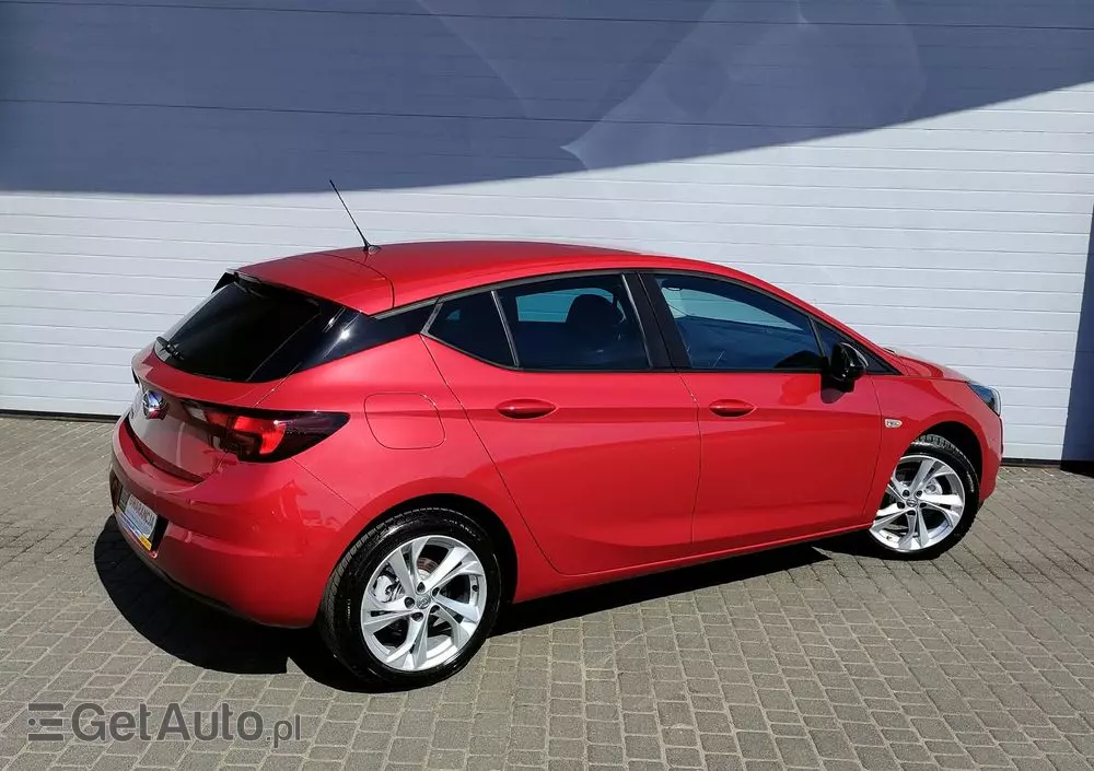 OPEL Astra 1.2 Turbo Elegance
