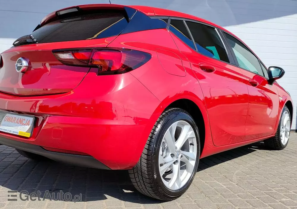 OPEL Astra 1.2 Turbo Elegance