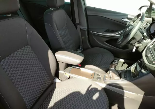 OPEL Astra 1.2 Turbo Elegance