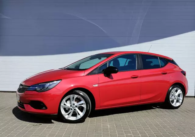 OPEL Astra 1.2 Turbo Elegance