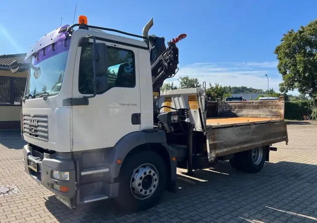 MAN 18.240 TGM wywrotka 3-str. z HDS HIAB 099, manual 