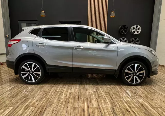 NISSAN Qashqai 1.6 DIG-T Visia