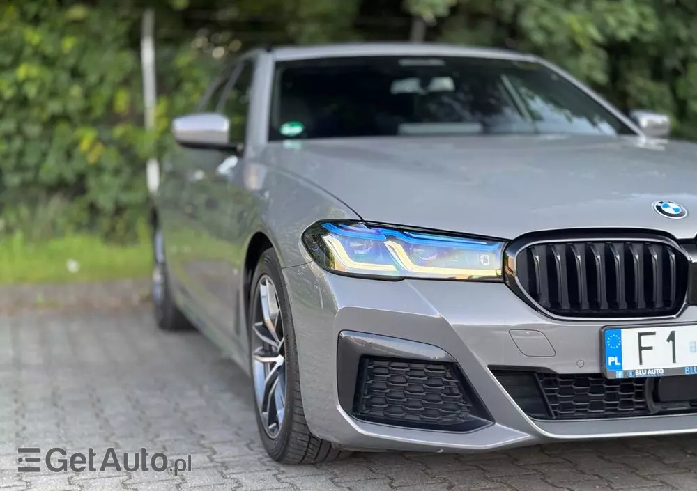 BMW Seria 5 530e M Sport sport