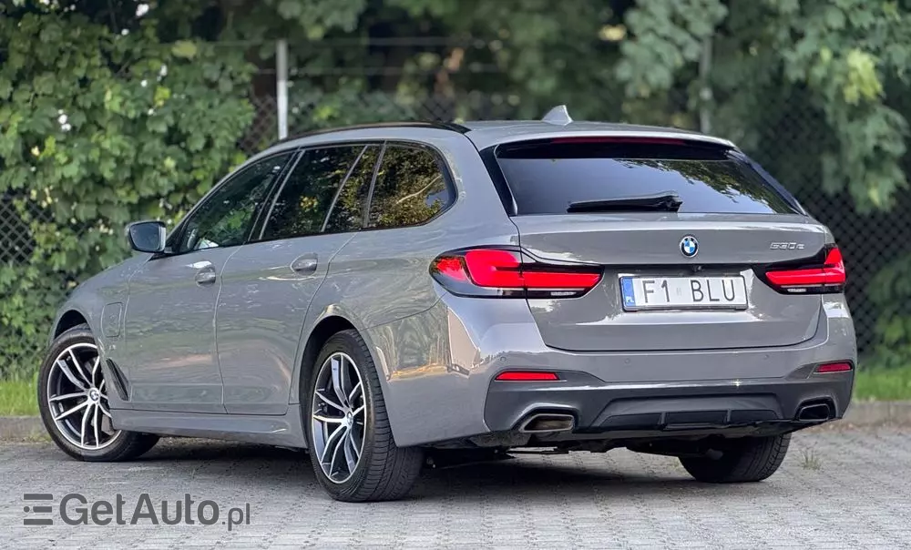 BMW Seria 5 530e M Sport sport