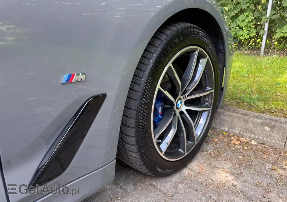 BMW Seria 5 530e M Sport sport