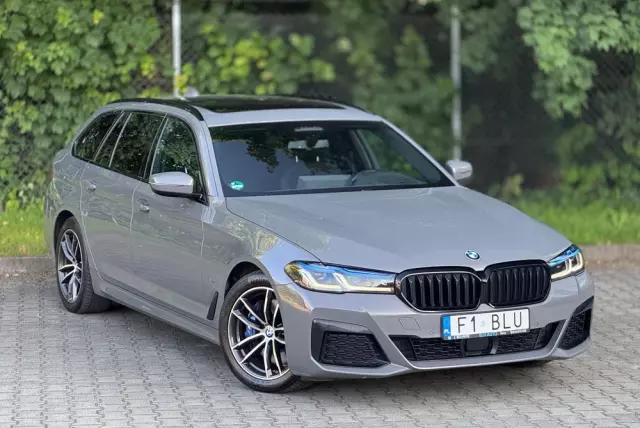 BMW Seria 5 530e M Sport sport