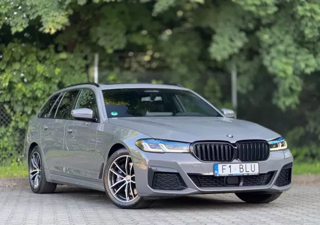 BMW Seria 5 530e M Sport sport