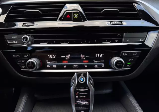 BMW Seria 5 530e M Sport sport