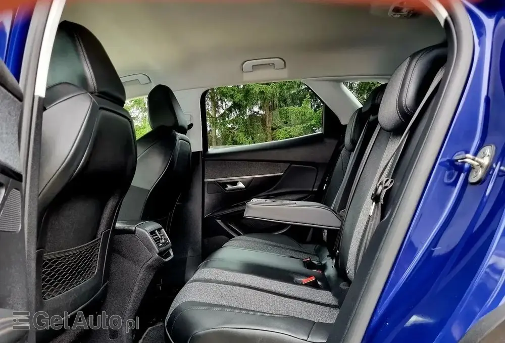 PEUGEOT 3008 1.2 PureTech Allure S&S