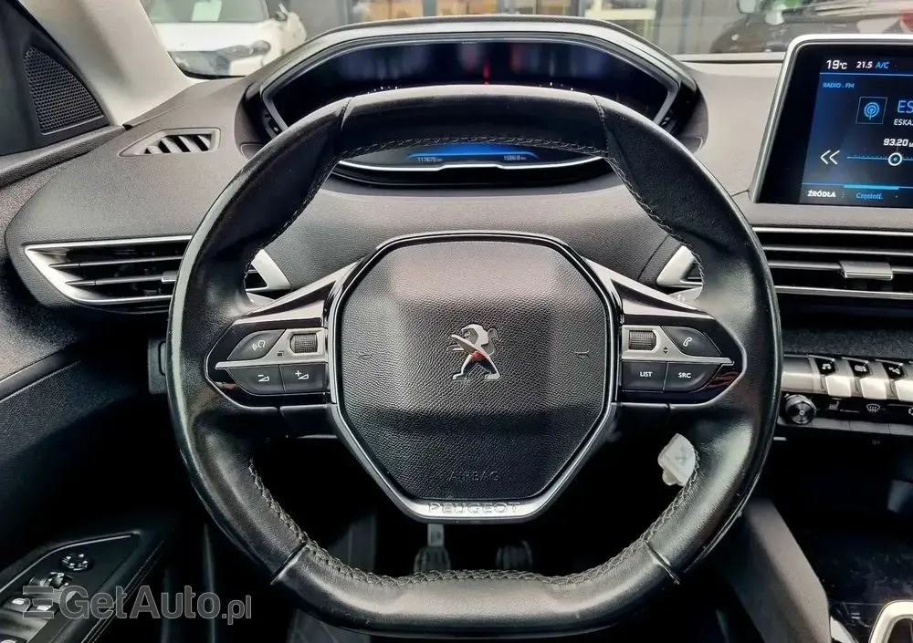 PEUGEOT 3008 1.2 PureTech Allure S&S