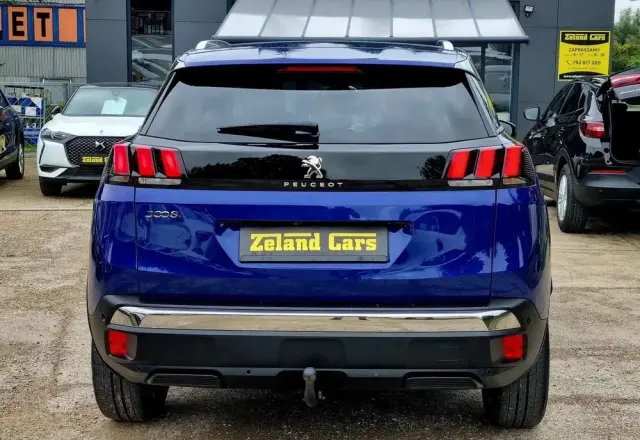PEUGEOT 3008 1.2 PureTech Allure S&S