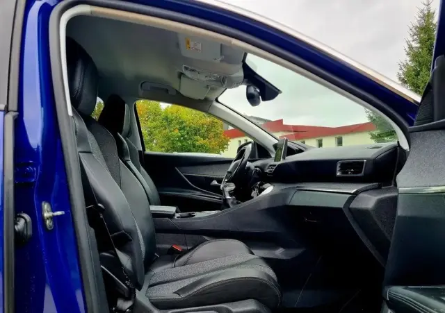 PEUGEOT 3008 1.2 PureTech Allure S&S