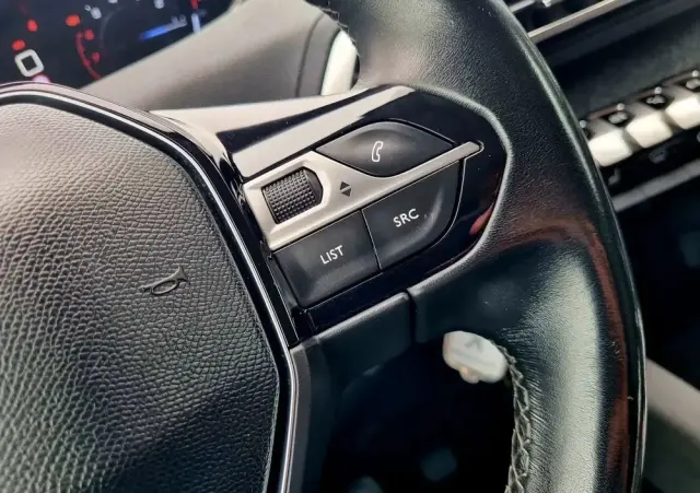 PEUGEOT 3008 1.2 PureTech Allure S&S