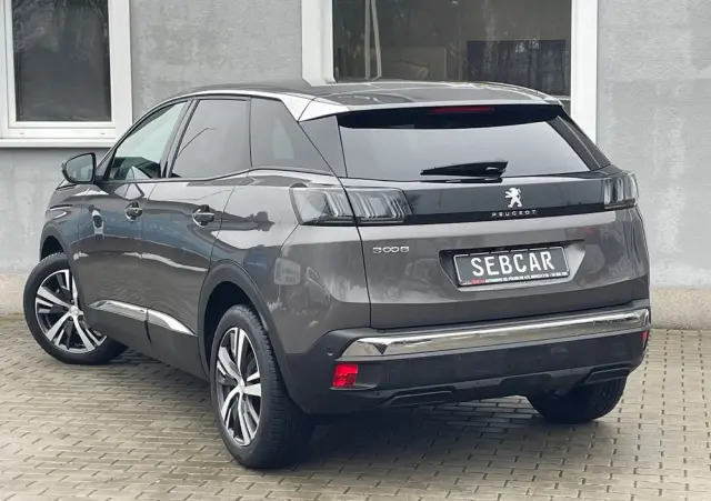 PEUGEOT 3008 BlueHDi 130 Stop & Start Allure Pack