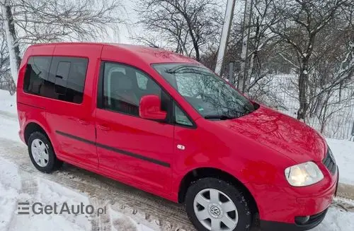 VOLKSWAGEN Caddy 