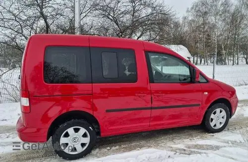 VOLKSWAGEN Caddy 
