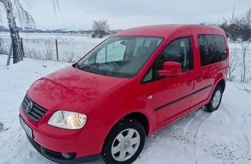 VOLKSWAGEN Caddy 