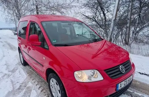 VOLKSWAGEN Caddy 