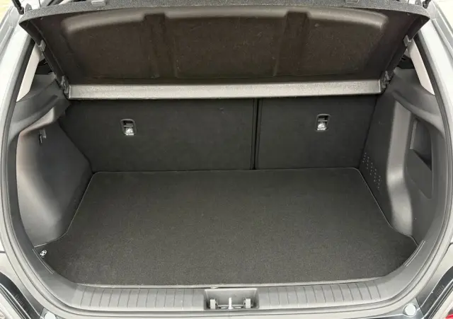 HYUNDAI Kona 1.0 T-GDI Smart DCT