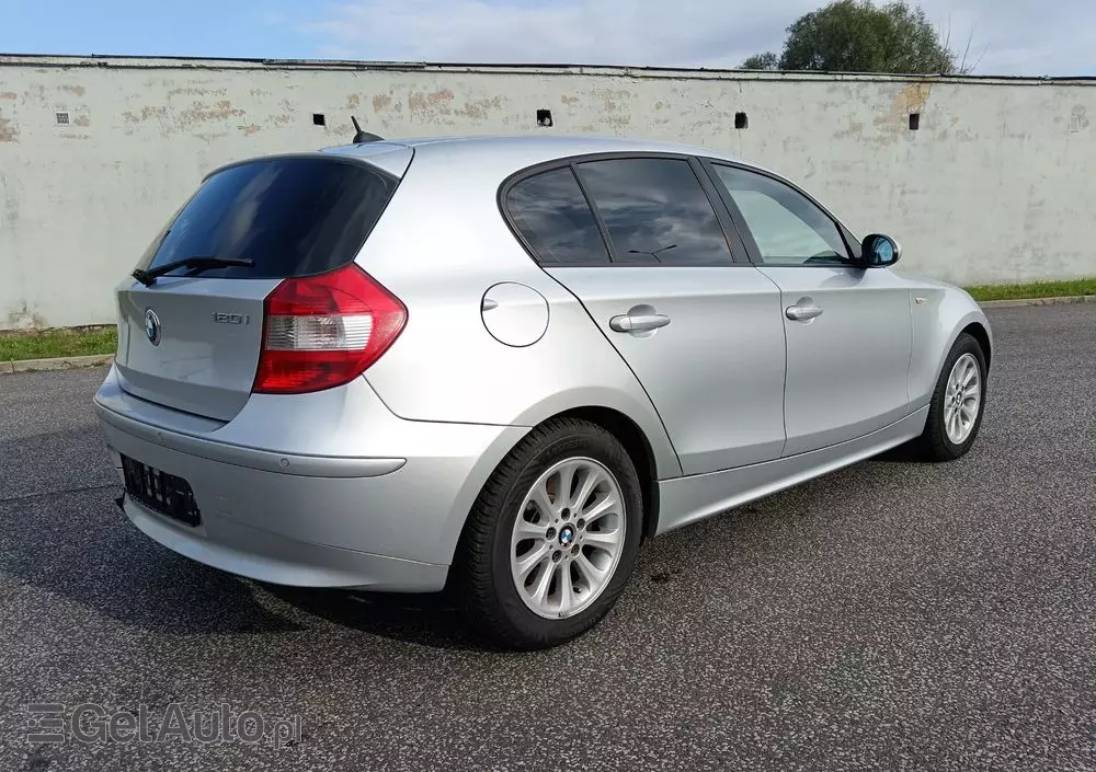BMW Seria 1 120i