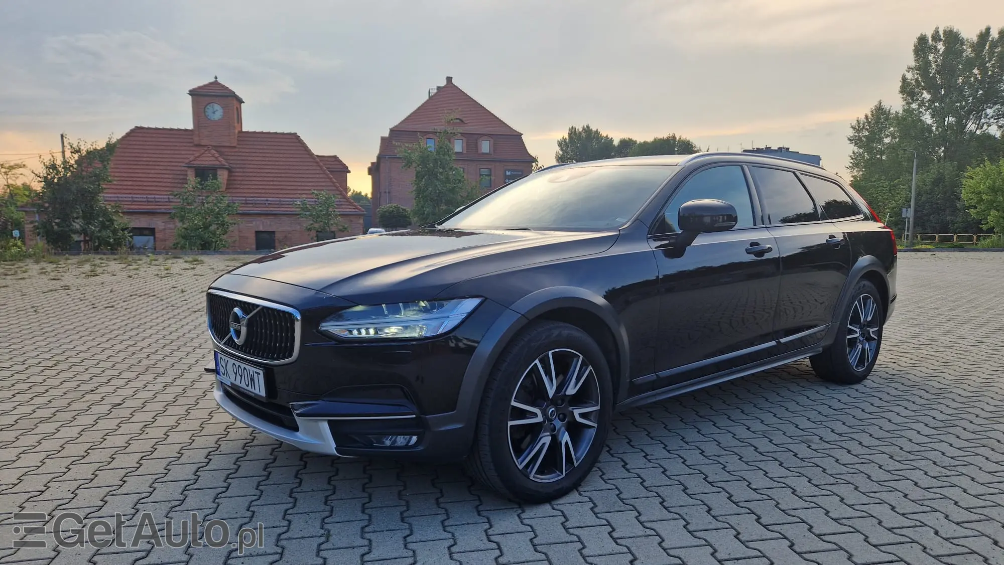 VOLVO V90 Cross Country 