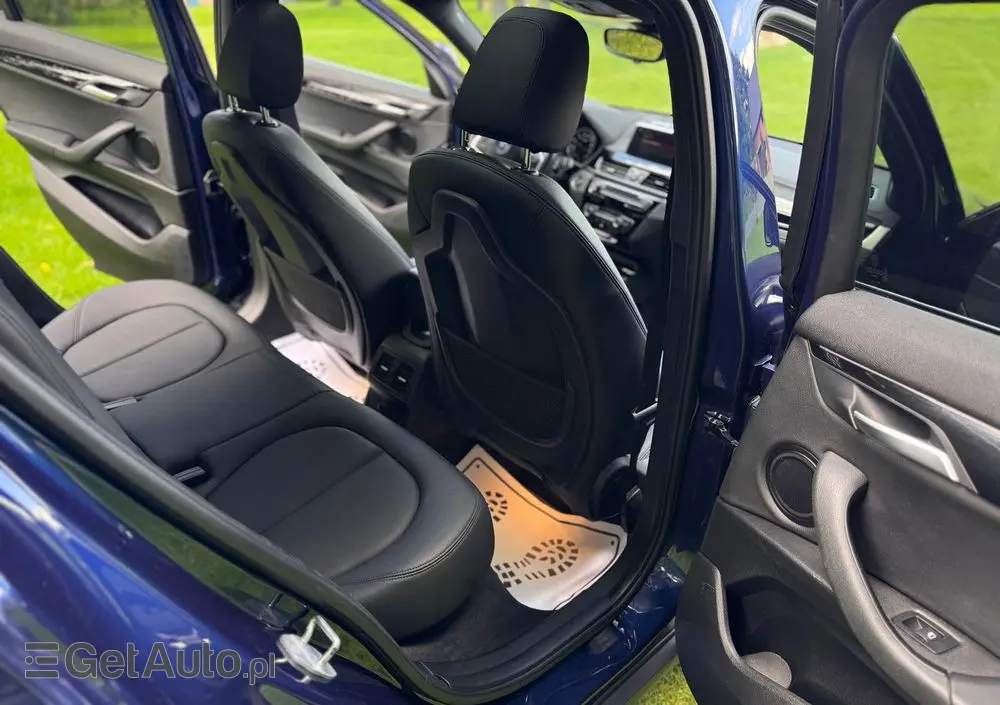 BMW X2 Ver-sdrive20i-advantage