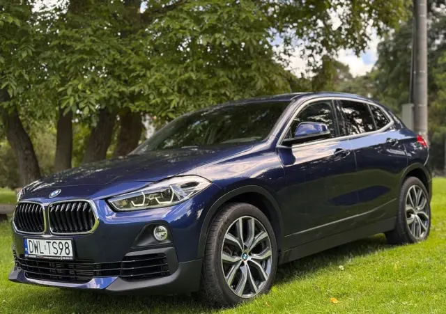 BMW X2 Ver-sdrive20i-advantage