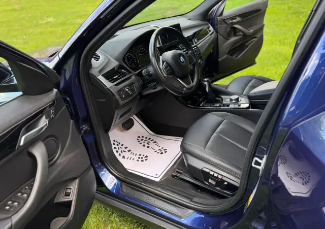 BMW X2 Ver-sdrive20i-advantage