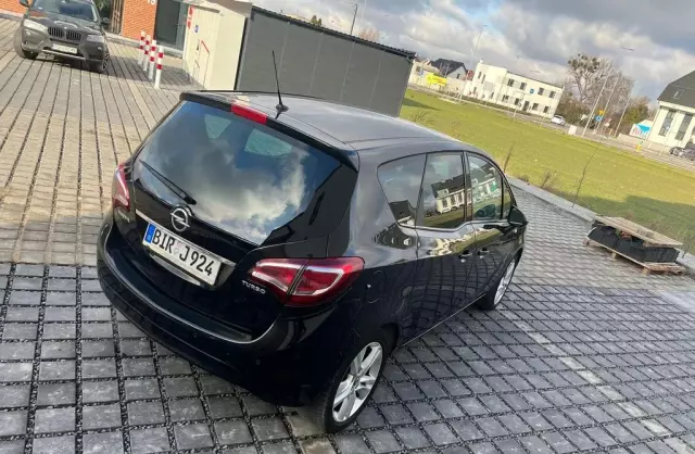 OPEL Meriva 