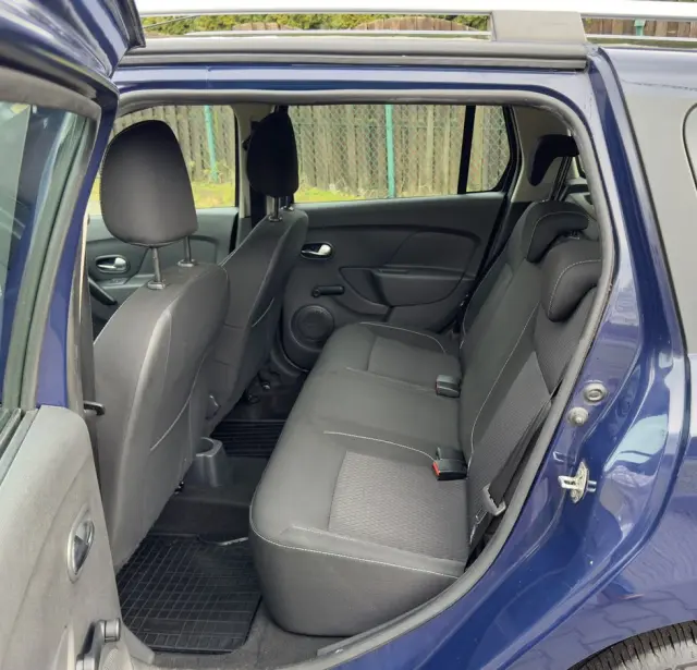 DACIA Logan TCe 90 S&S Celebration