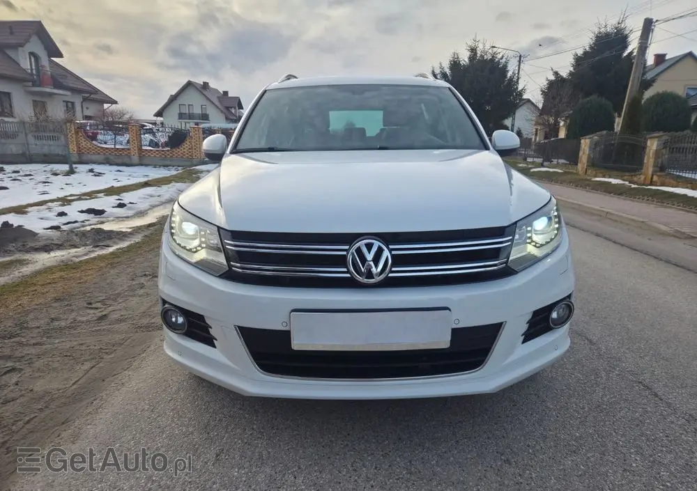 VOLKSWAGEN Tiguan 1.4 TSI Perfectline R-Style