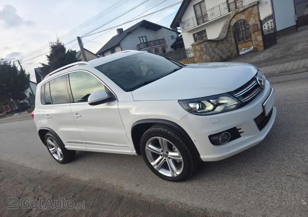 VOLKSWAGEN Tiguan 1.4 TSI Perfectline R-Style