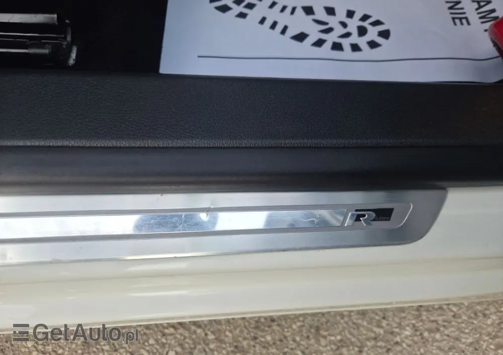 VOLKSWAGEN Tiguan 1.4 TSI Perfectline R-Style