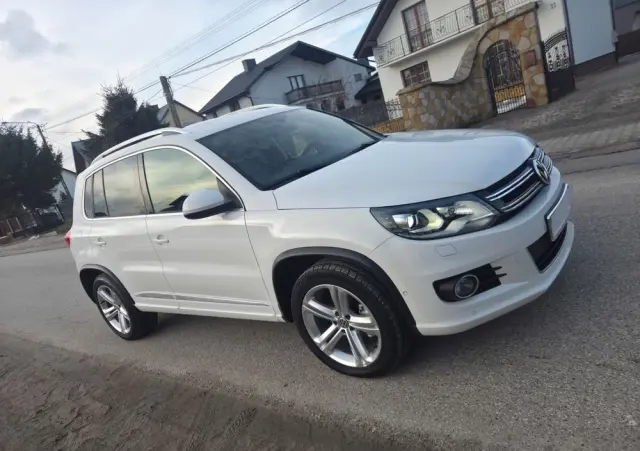 VOLKSWAGEN Tiguan 1.4 TSI Perfectline R-Style