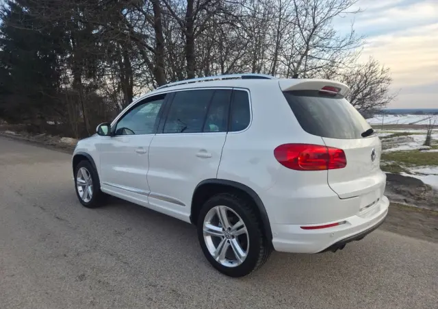 VOLKSWAGEN Tiguan 1.4 TSI Perfectline R-Style