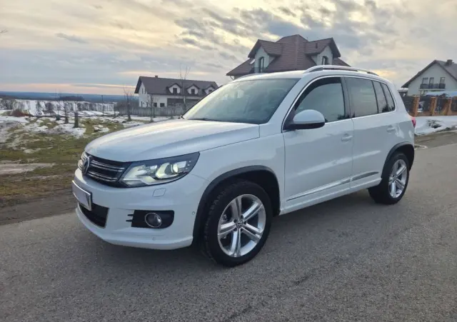 VOLKSWAGEN Tiguan 1.4 TSI Perfectline R-Style