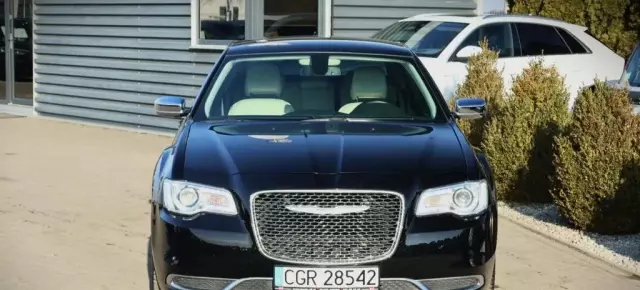 CHRYSLER 300C 