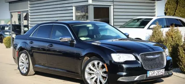 CHRYSLER 300C 