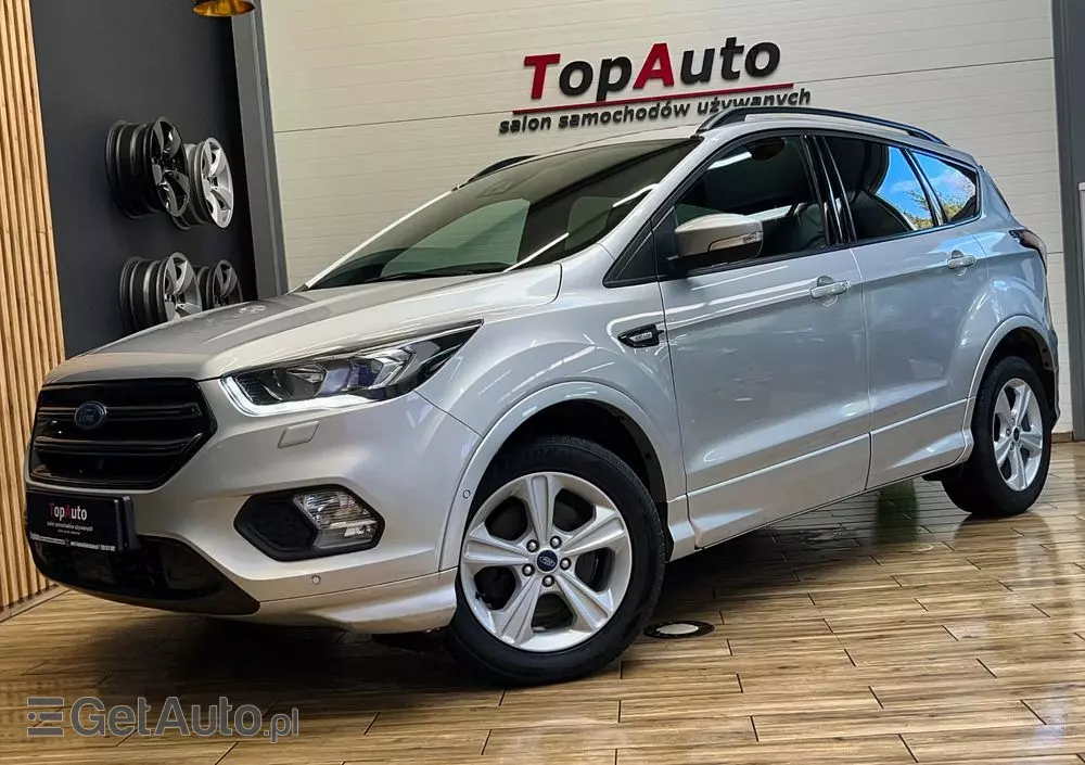 FORD Kuga 2.0 TDCi 2x4 ST-Line