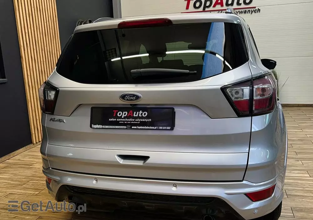 FORD Kuga 2.0 TDCi 2x4 ST-Line