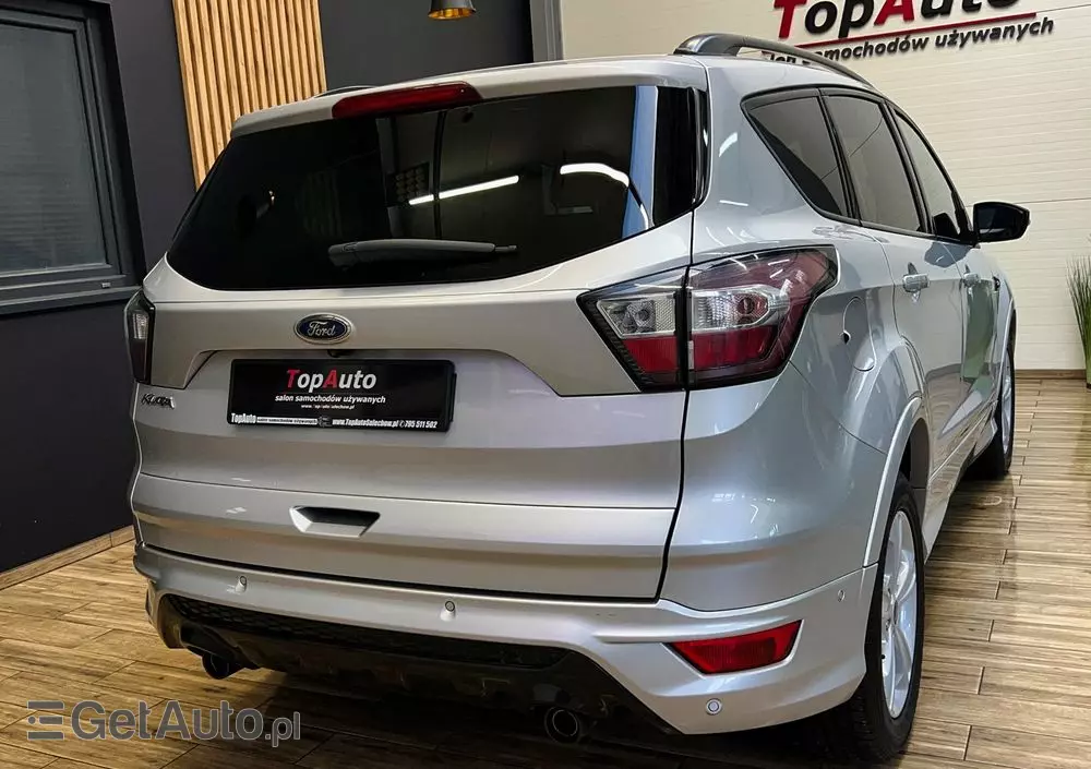 FORD Kuga 2.0 TDCi 2x4 ST-Line