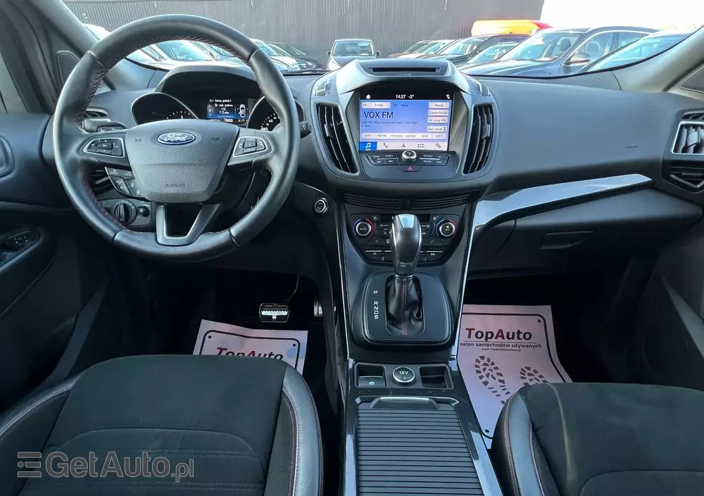 FORD Kuga 2.0 TDCi 2x4 ST-Line