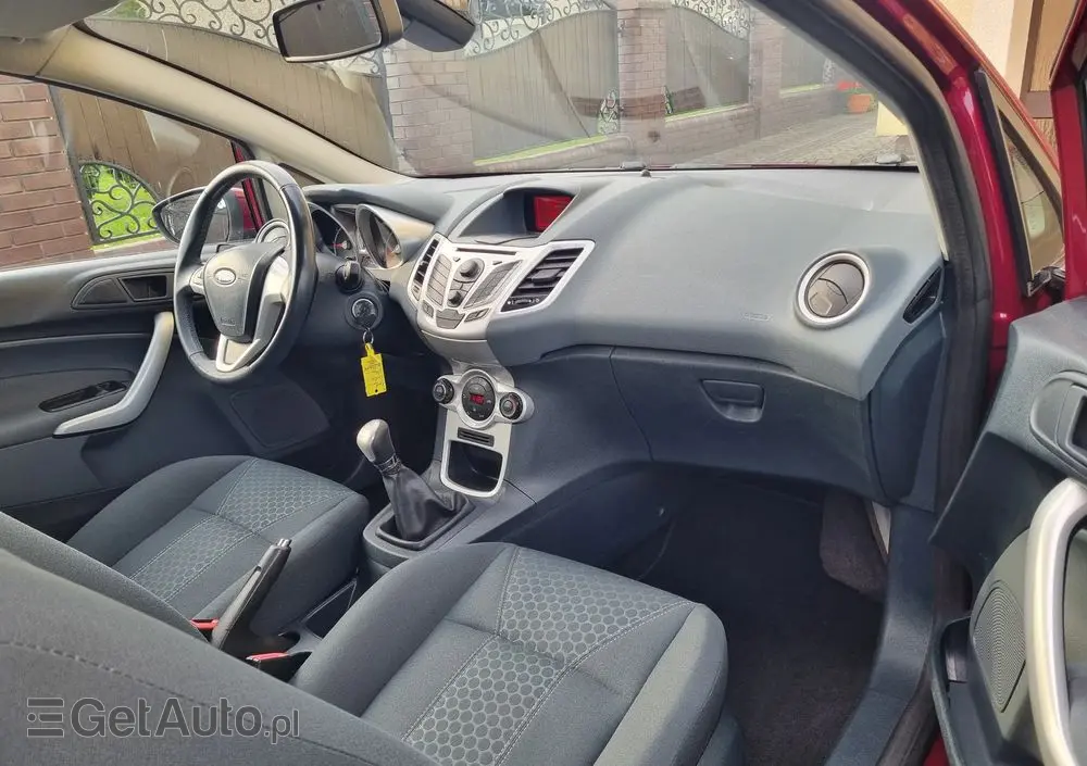 FORD Fiesta 1.4 White Magic