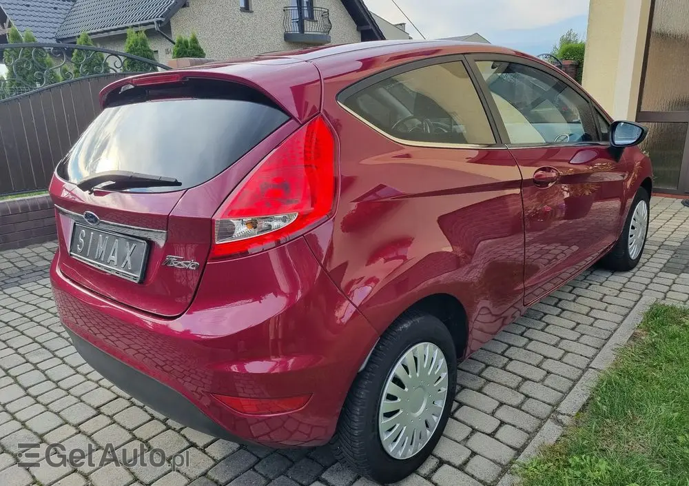 FORD Fiesta 1.4 White Magic