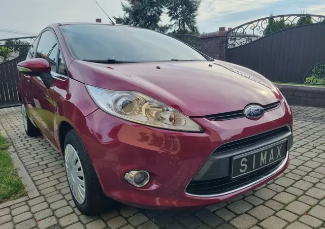 FORD Fiesta 1.4 White Magic