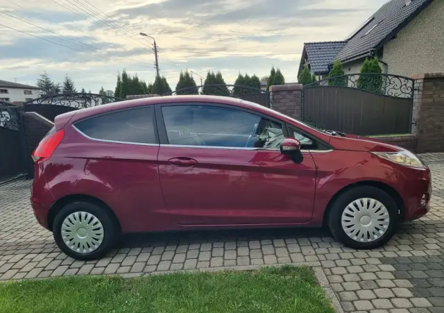 FORD Fiesta 1.4 White Magic